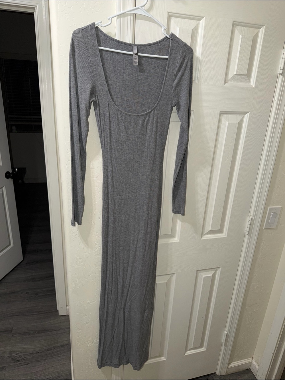 SKIMS Scoop Neck Long Sleeve Maxi Dress - Gray